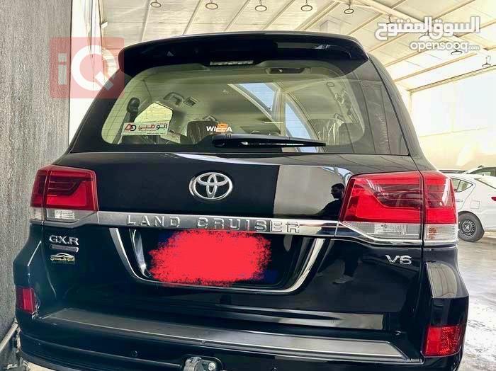 تۆیۆتا لاند کروزەر